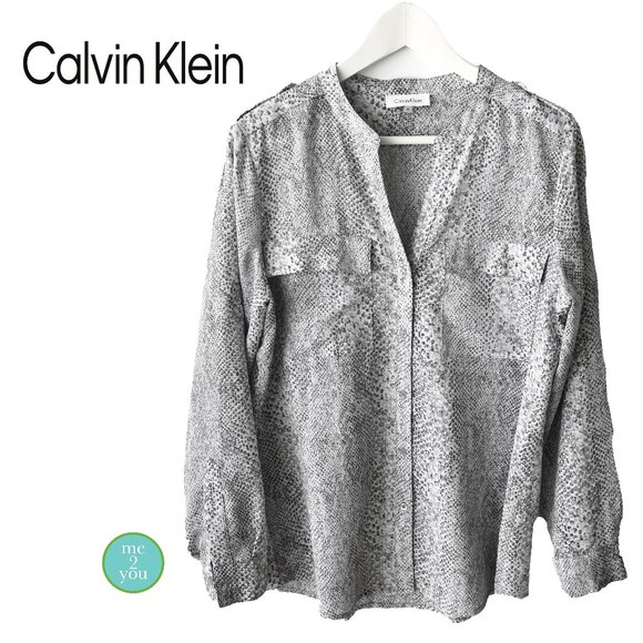 CALVIN KLEIN Gray Snakeskin Print Long Sleeve Blouse - Size Medium - Picture 2 of 9